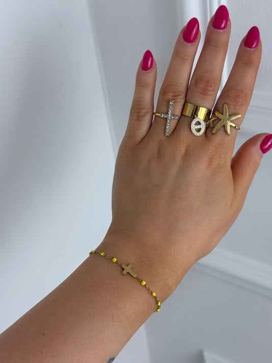 Bracelet doré croix jaune