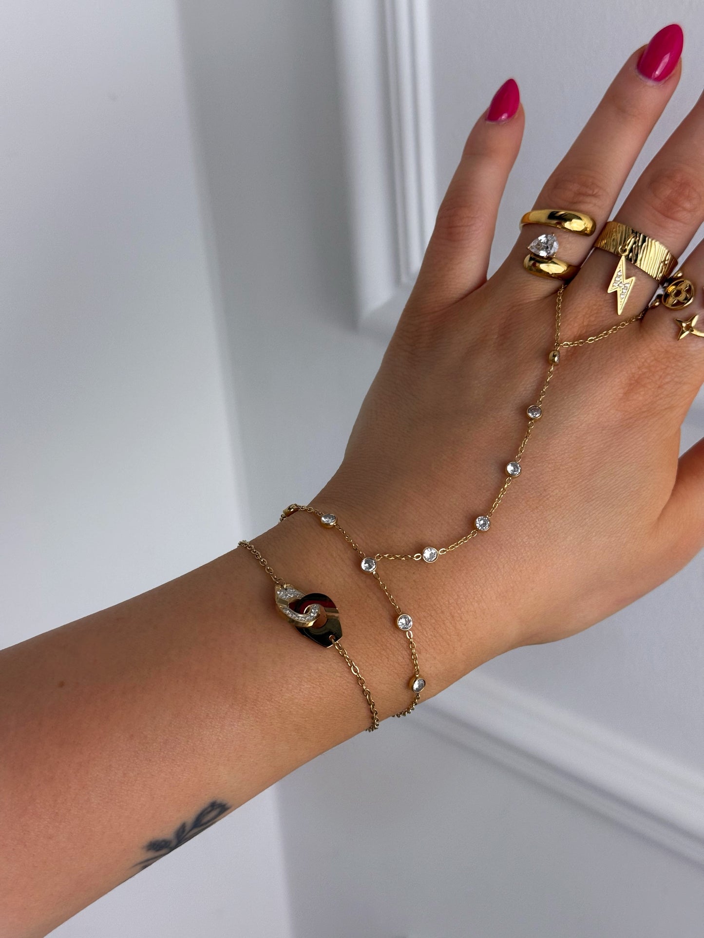 Bracelet menotte strass en acier inoxydable