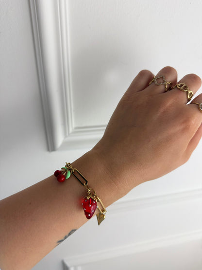 Bracelet breloques Fraises en acier inoxydable